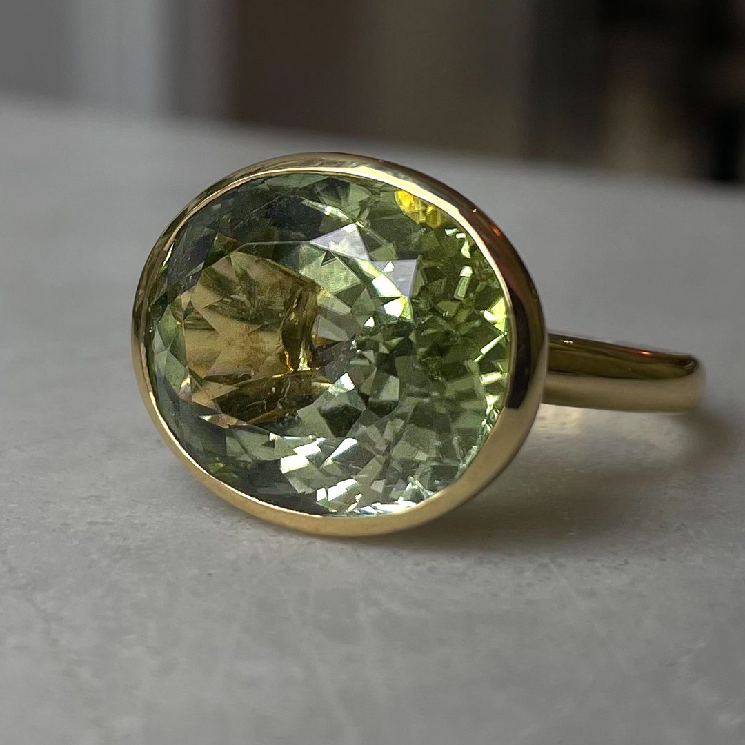 15.65ct Oval Pale Green Tourmaline 18ct Yellow Gold Ring