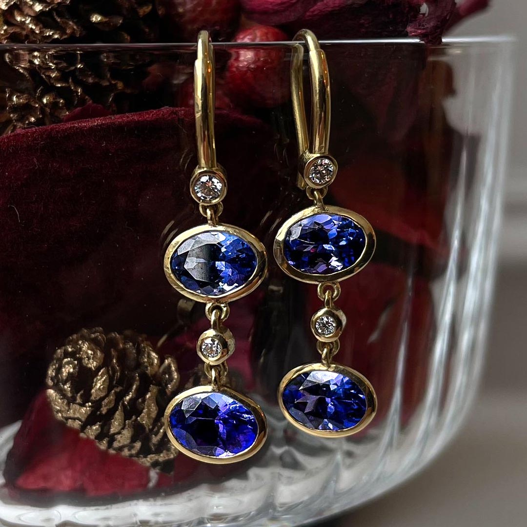 3.84ct Oval Tanzanite 18ct Yellow Gold Earrings